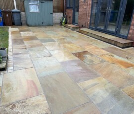 Finished natural stone driveway with clean joints in Preston